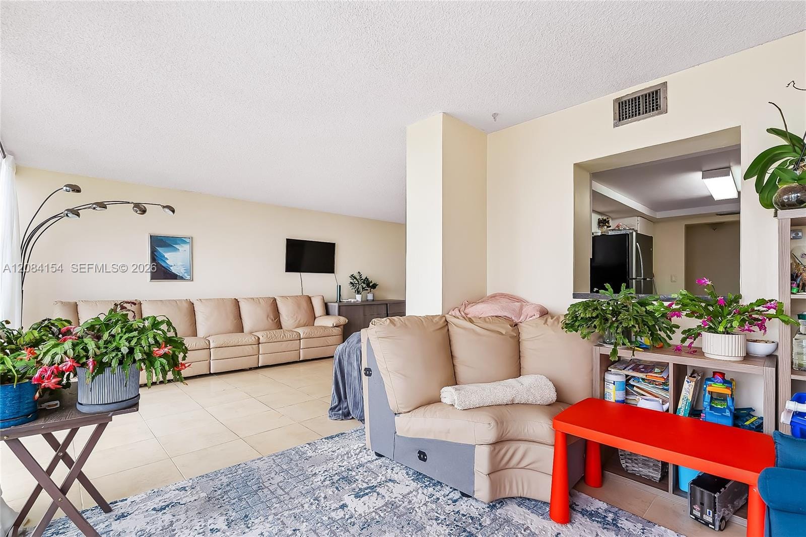 800 Parkview Drive 901 — photo 4