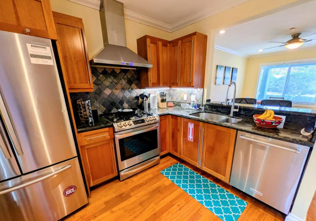 1405 NE 14TH Court — photo 12