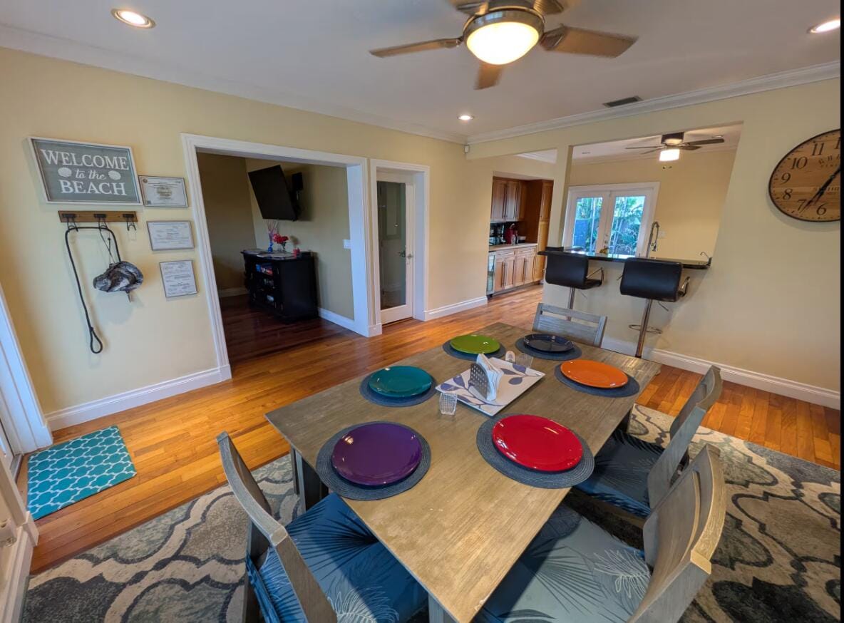 1405 NE 14TH Court — photo 3