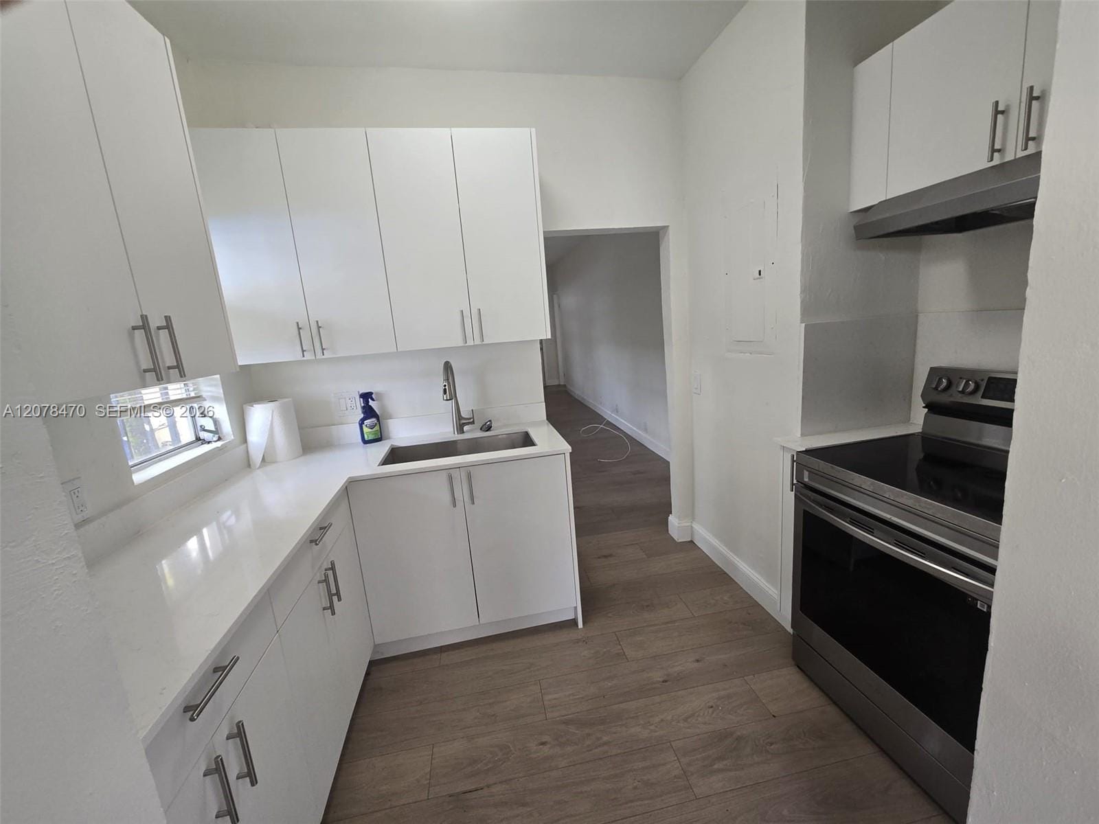 106 NW 34th Street 0 — photo 5