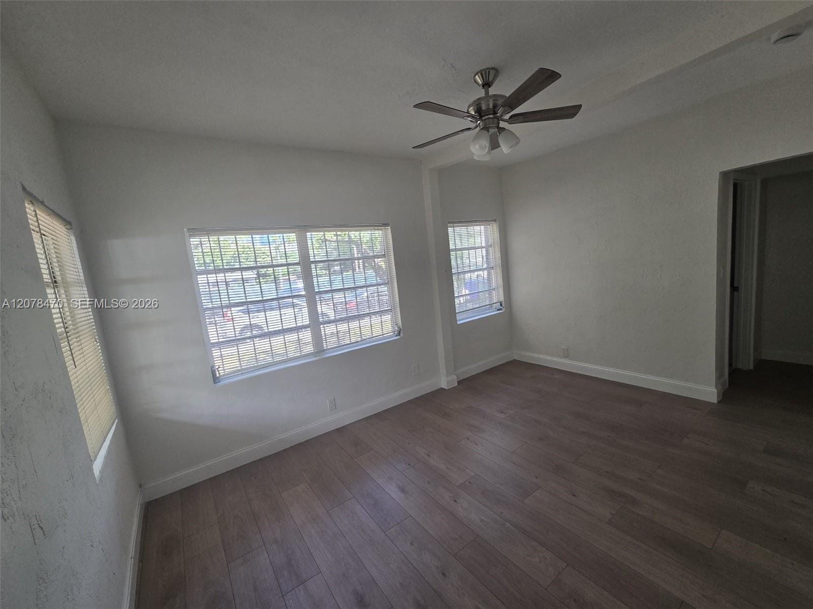 106 NW 34th Street 0 — photo 9
