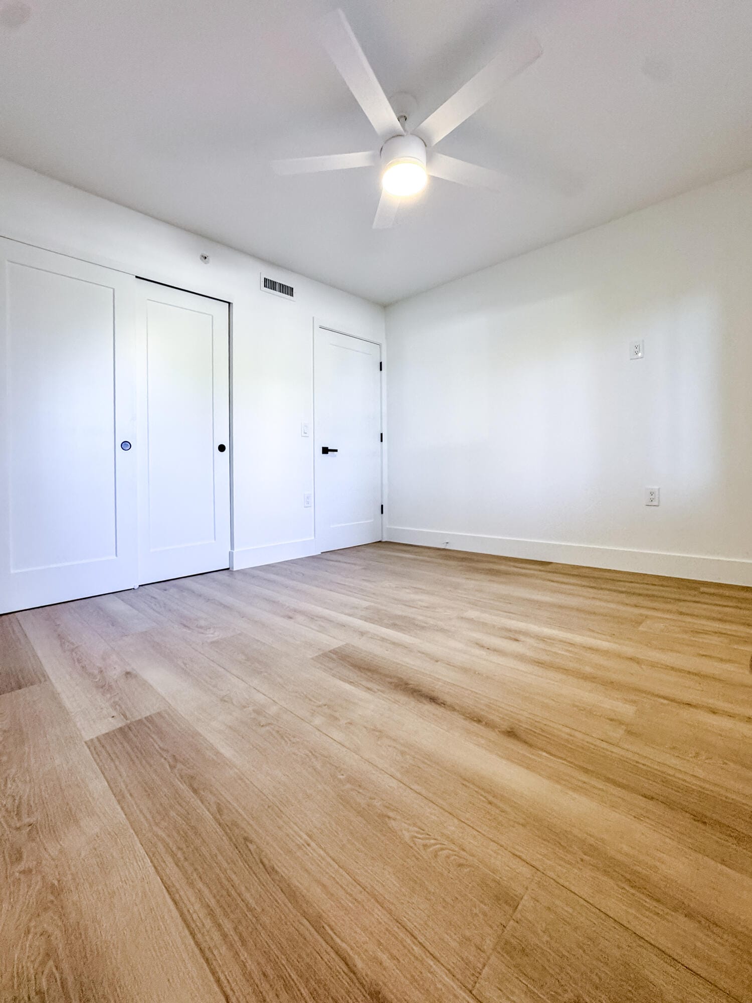 1701 MARINA ISLE Way 103, Jupiter, FL 33477 photo 26