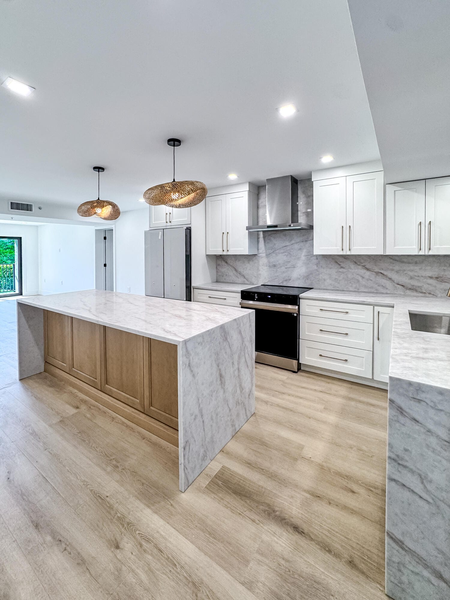 1701 MARINA ISLE Way 103, Jupiter, FL 33477 photo 10