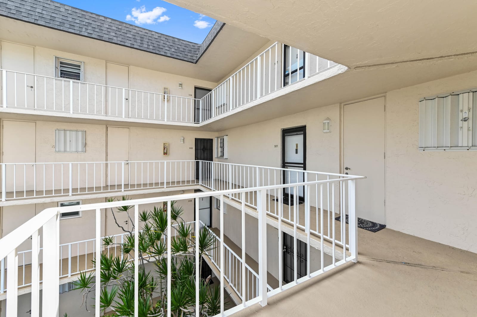 3575 S OCEAN Boulevard 309, South Palm Beach, FL 33480 photo 20