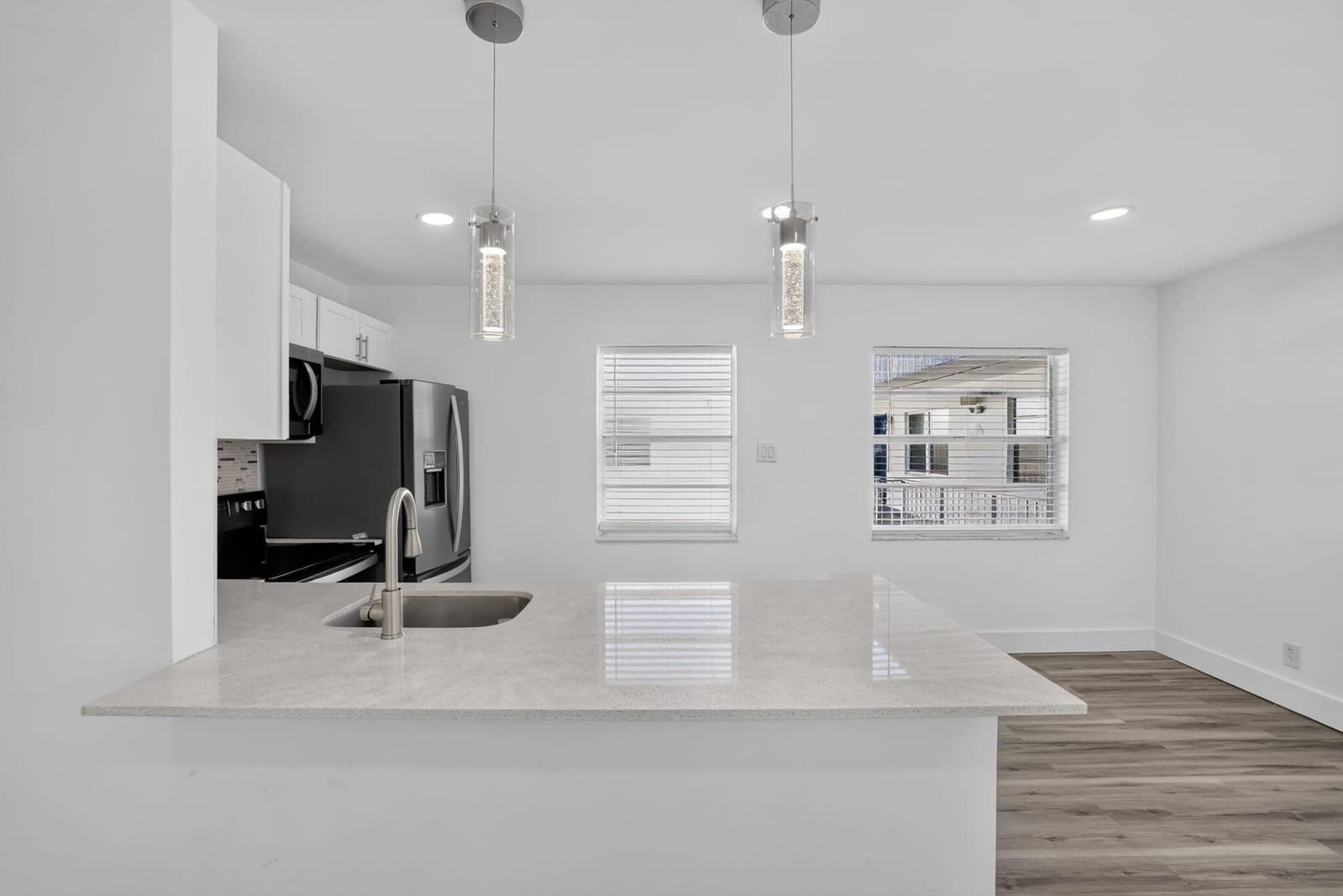 515 Normandy Lane — photo 8