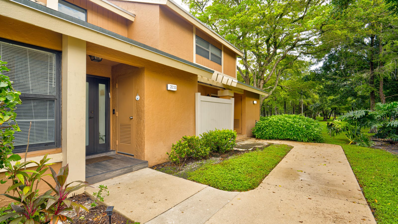 2235 NW 45th Avenue, Coconut Creek, FL 33066