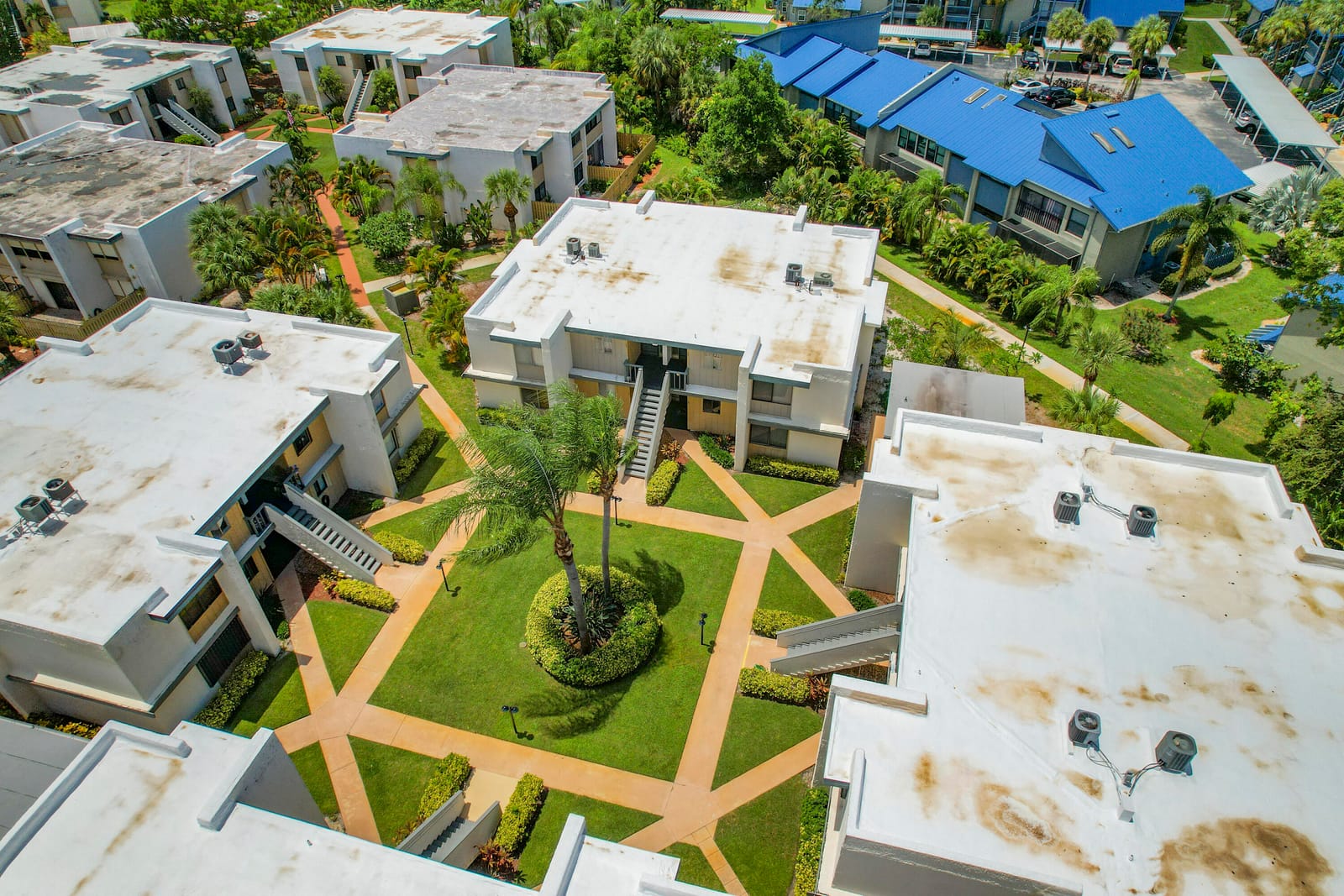 1551 NE 13th Terrace A16, Jensen Beach, FL 34957 photo 3