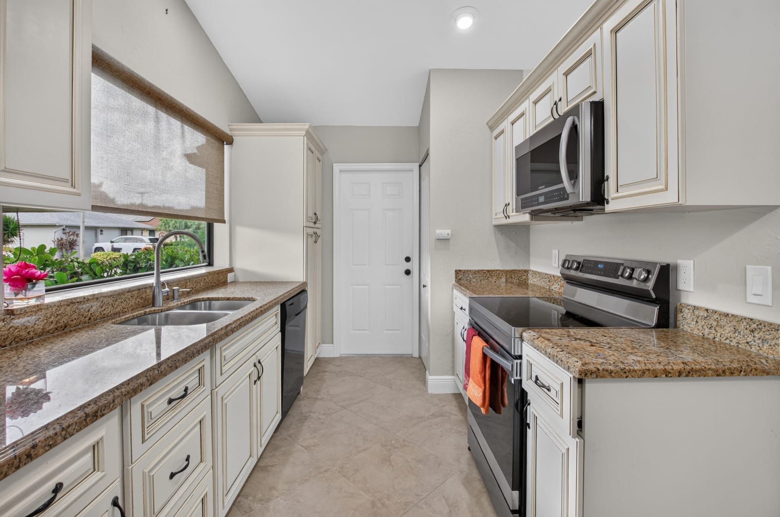 3180 NW 13th Street, Delray Beach, FL 33445 photo 14