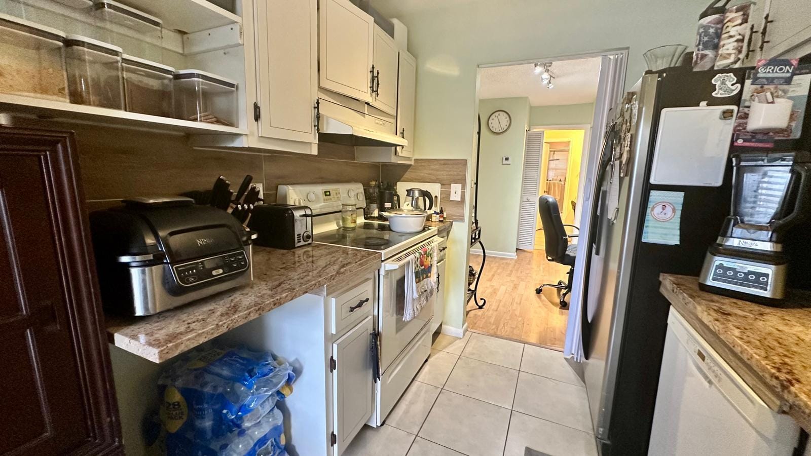3000 NW 5th Terrace 107 — photo 10