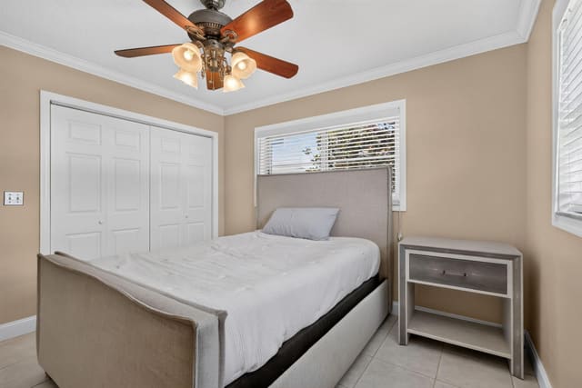 22 ABBEY Lane 101, Delray Beach, FL 33446