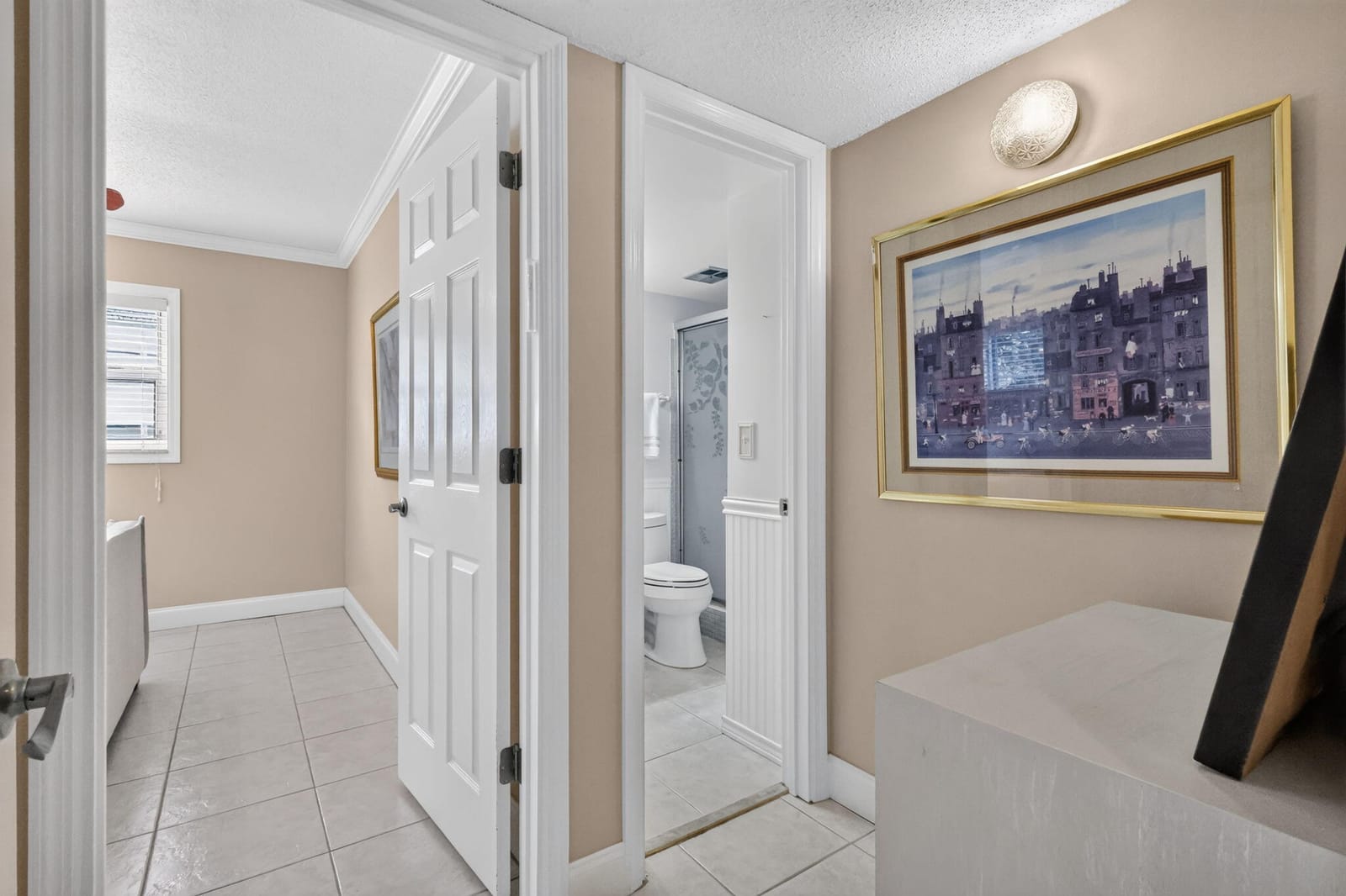 22 ABBEY Lane 101 — photo 4