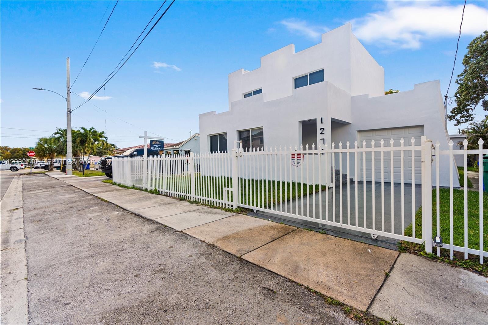 1274 NW 55th Terrace — photo 3
