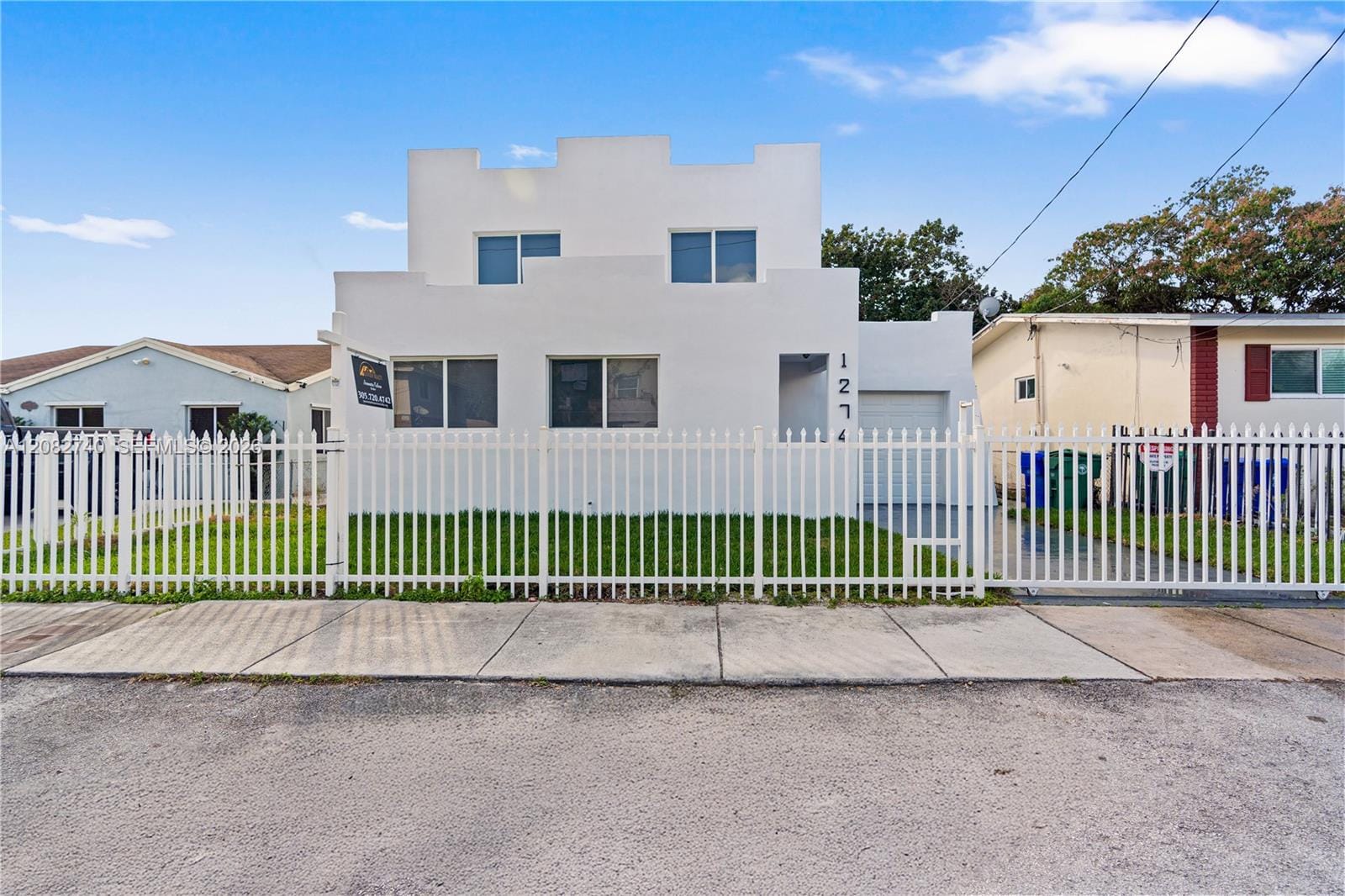 1274 NW 55th Terrace — photo 9