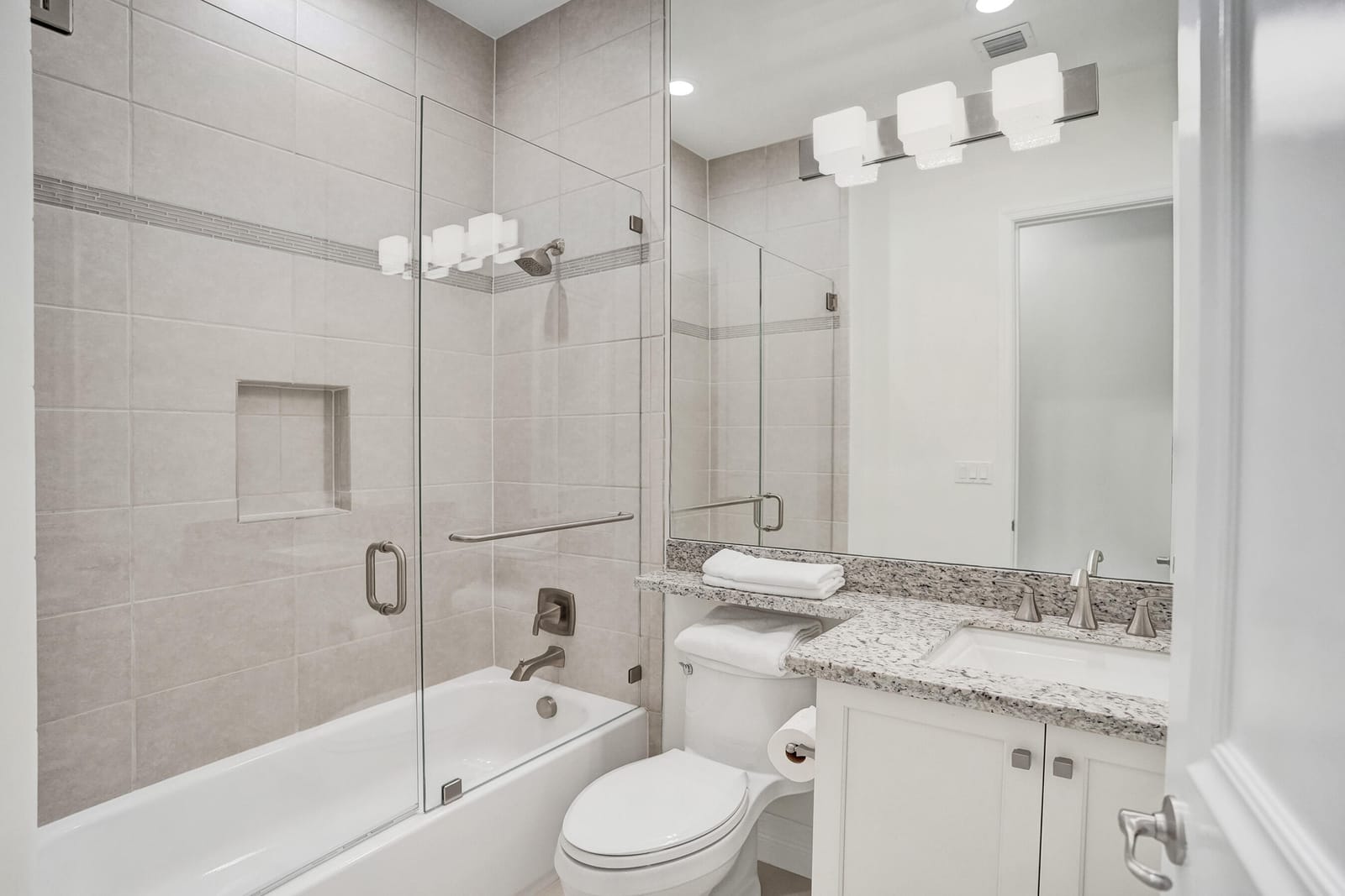 8202 Alpine Ridge Road, Boynton Beach, FL 33473 photo 16