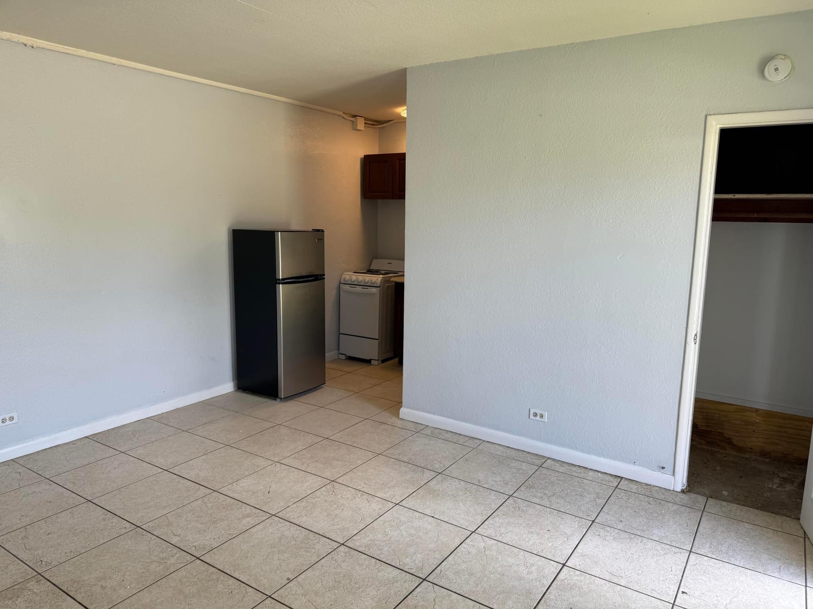 3300 Broadway Avenue 6, West Palm Beach, FL 33407 photo 3