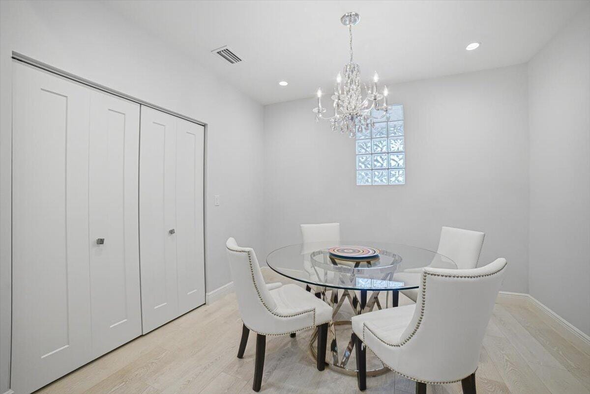 20220 Boca West Drive 403, Boca Raton, FL 33434 photo 12