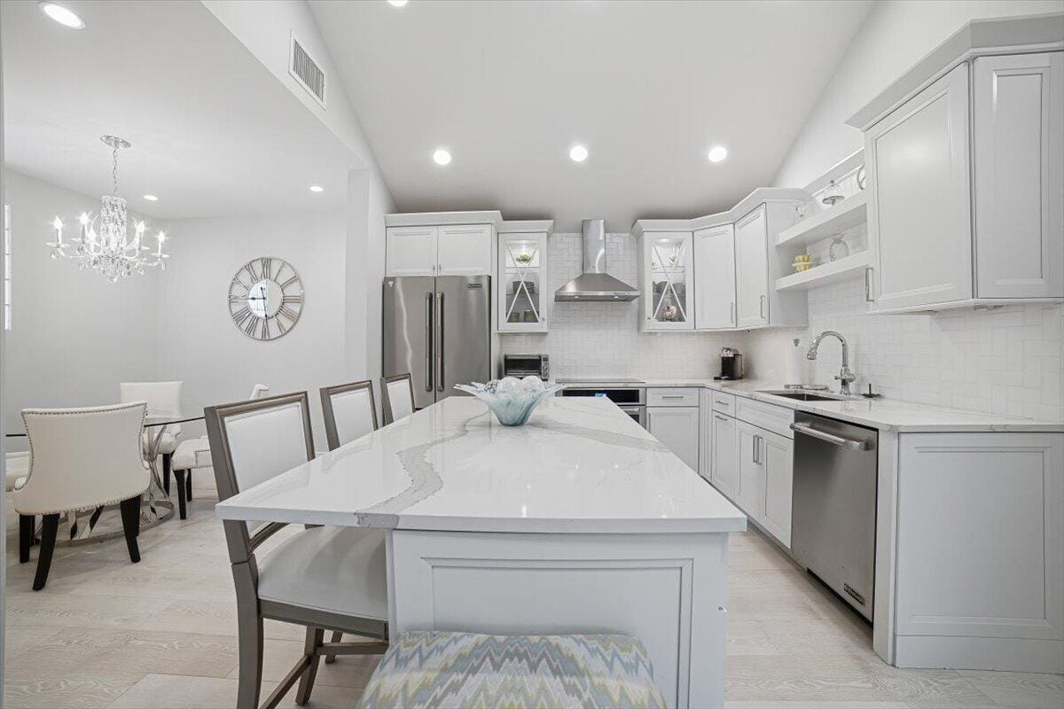 20220 Boca West Drive 403, Boca Raton, FL 33434 photo 3