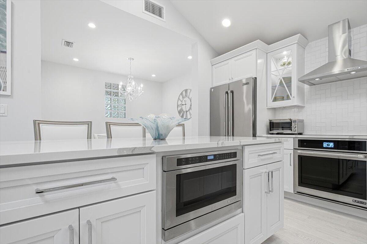 20220 Boca West Drive 403, Boca Raton, FL 33434 photo 5