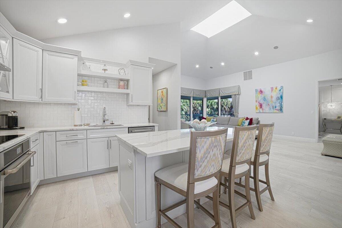 20220 Boca West Drive 403, Boca Raton, FL 33434 photo 7