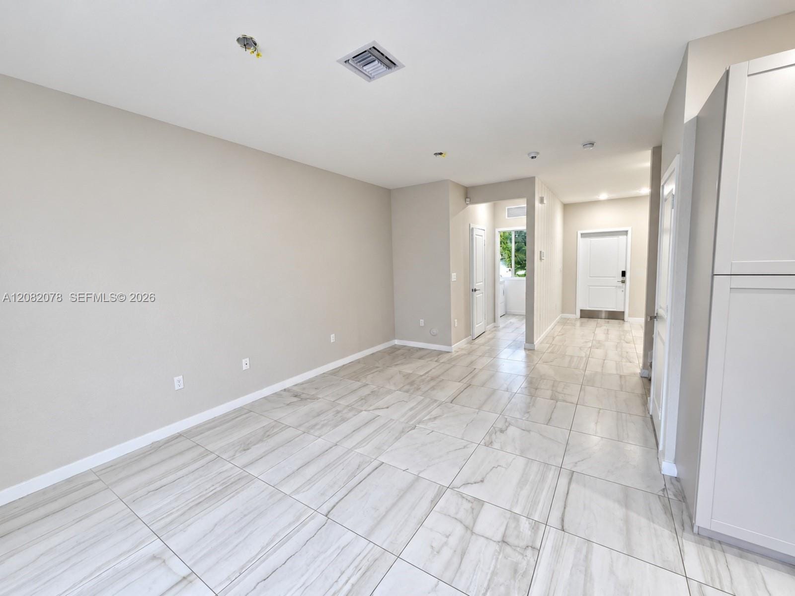 2419 SE 11th Street — photo 5