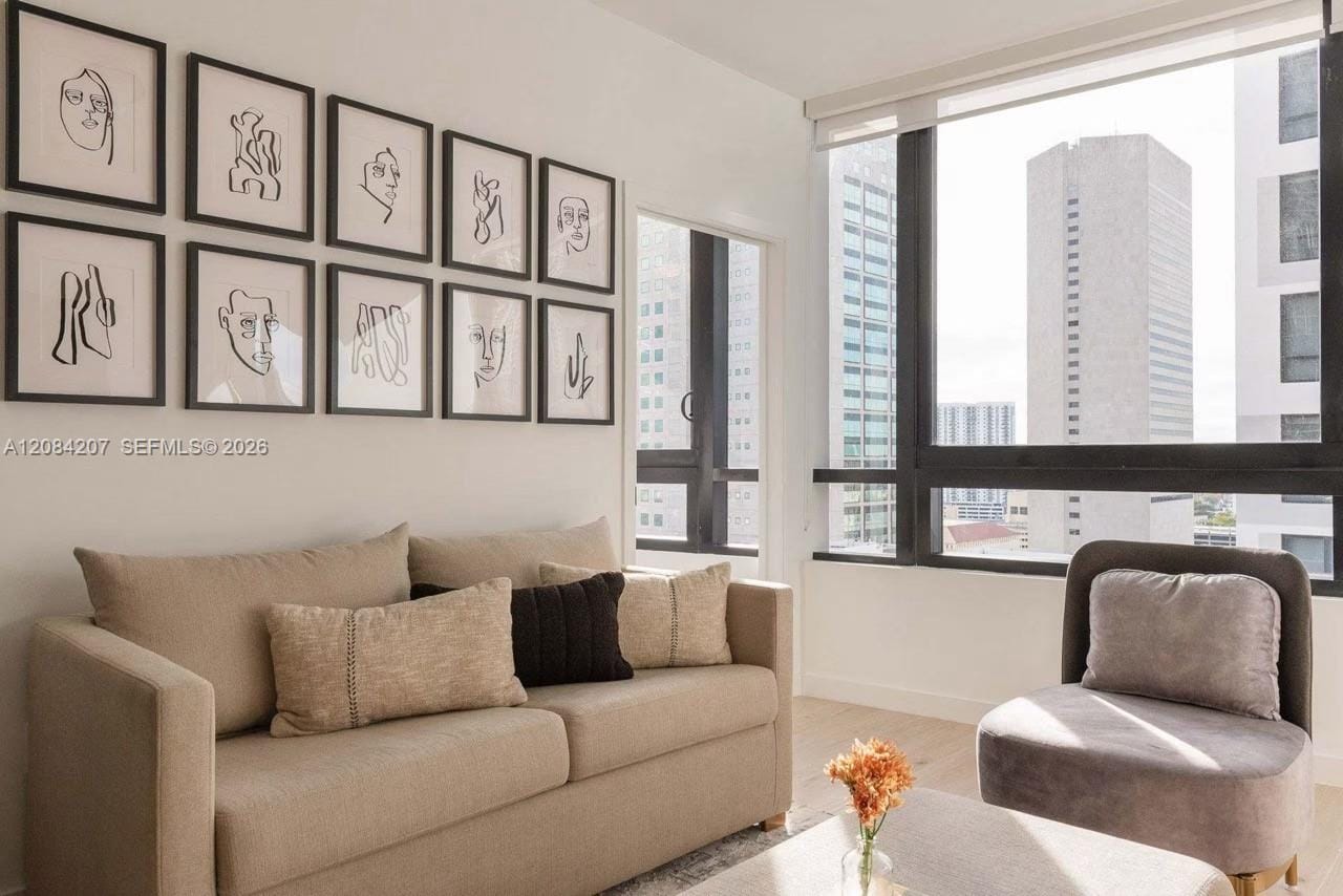 225 N Miami Avenue 3312 — photo 5