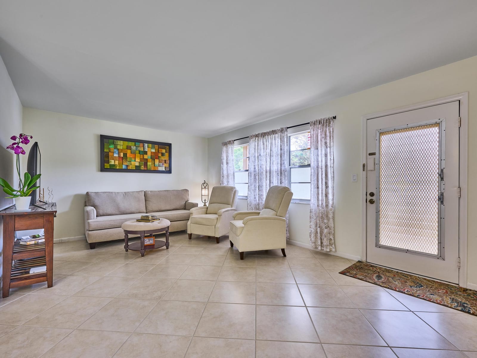 2904 VICTORIA Place H1 — photo 3