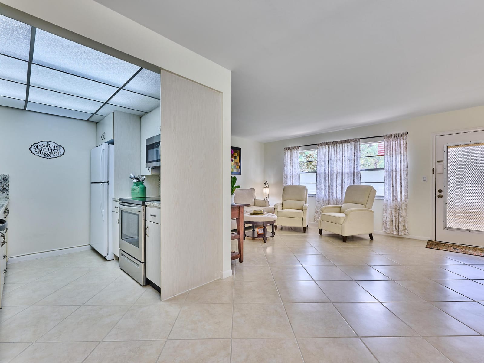 2904 VICTORIA Place H1 — photo 10