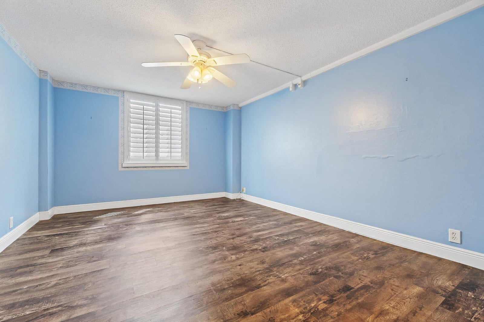 375 Beach Road 201 — photo 11