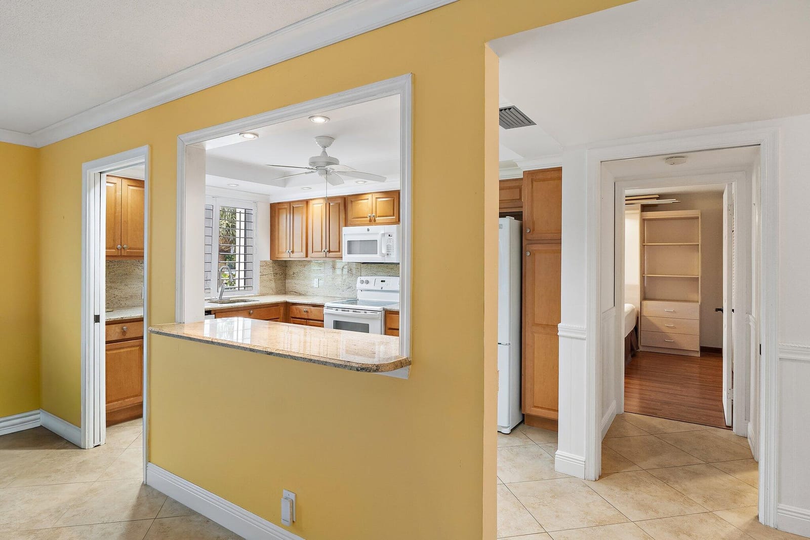 375 Beach Road 201 — photo 8