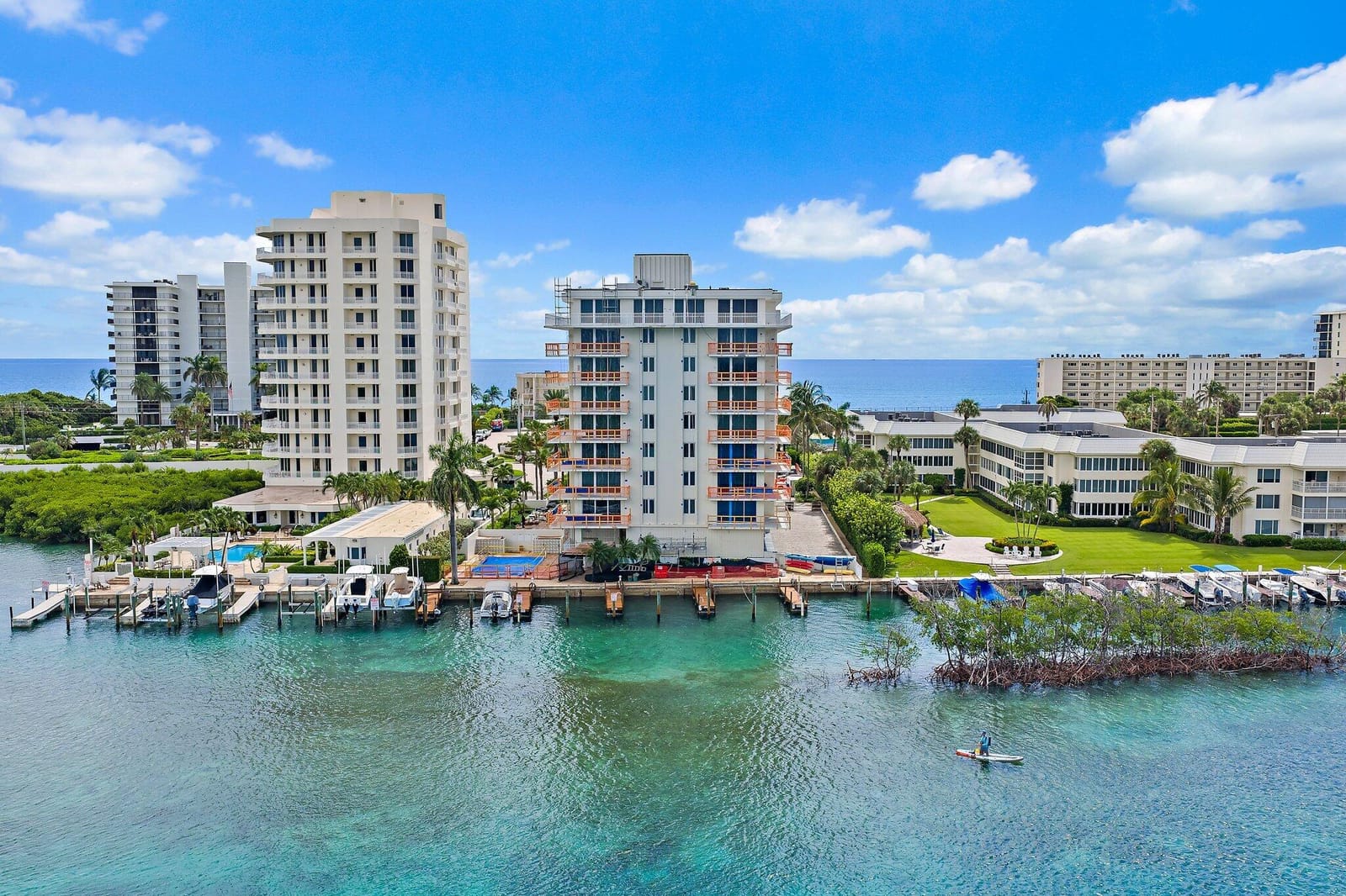 375 Beach Road 201, Tequesta, FL 33469