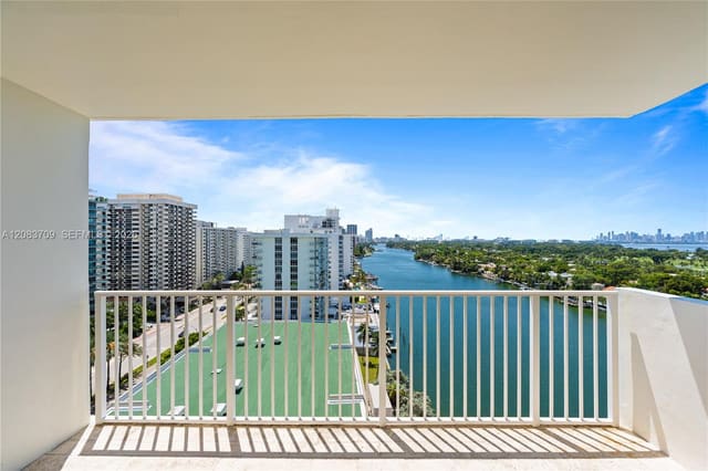 5838 Collins Avenue 15F, 5838 Condominium, Miami Beach, FL