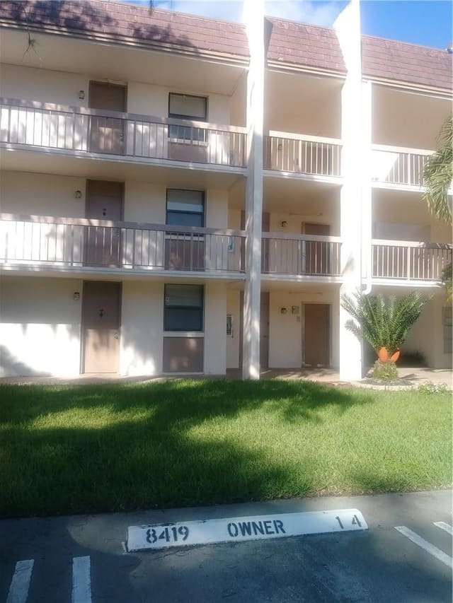 8419 Forest Hills Drive 105, Coral Springs, FL 33065