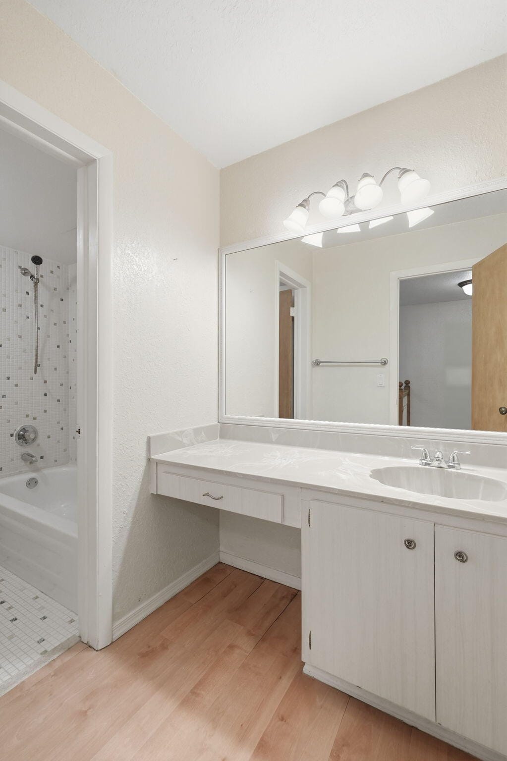 430 COMMODORE Drive 314, Plantation, FL 33325 photo 23