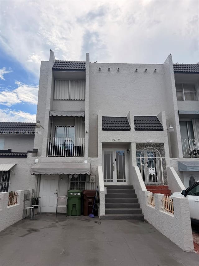 4417 W 11th Avenue 43, Hialeah, FL 33012