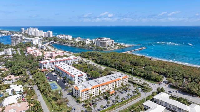 1111 S Ocean Boulevard 214, Boca Raton, FL 33432