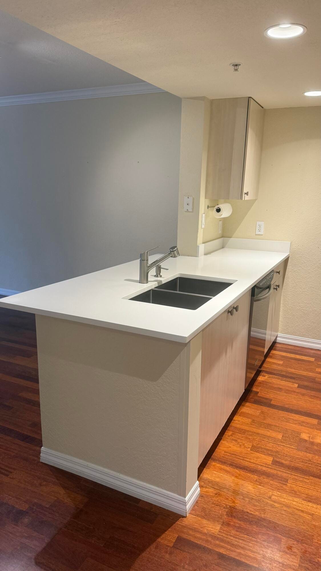 1801 N FLAGLER Drive 418 — photo 2