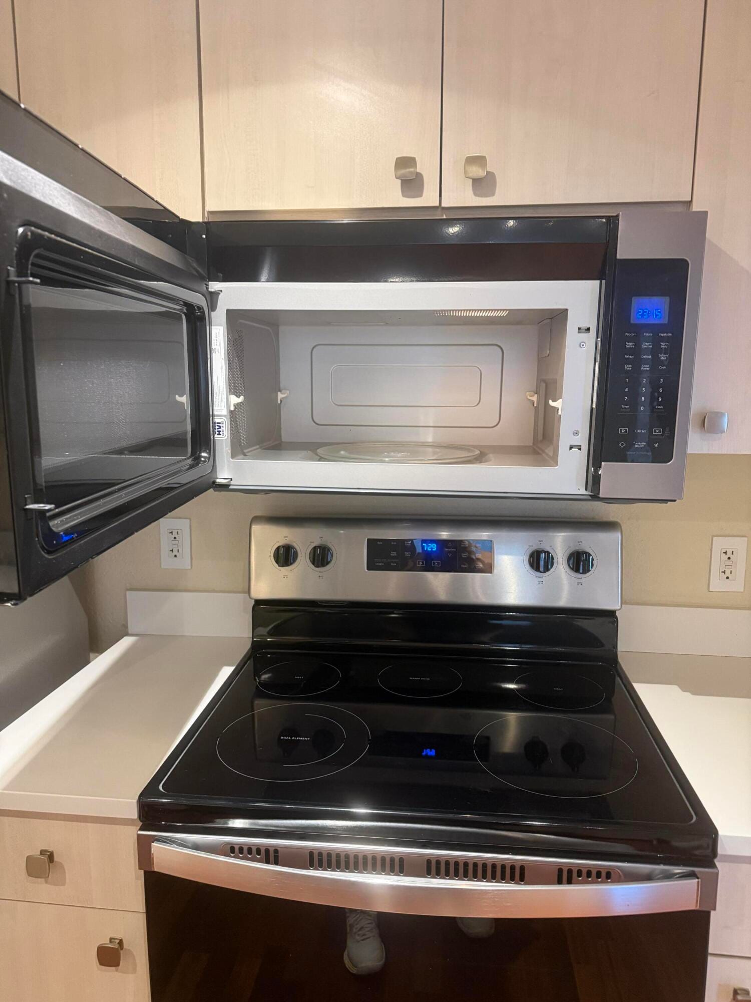 1801 N FLAGLER Drive 418 — photo 5