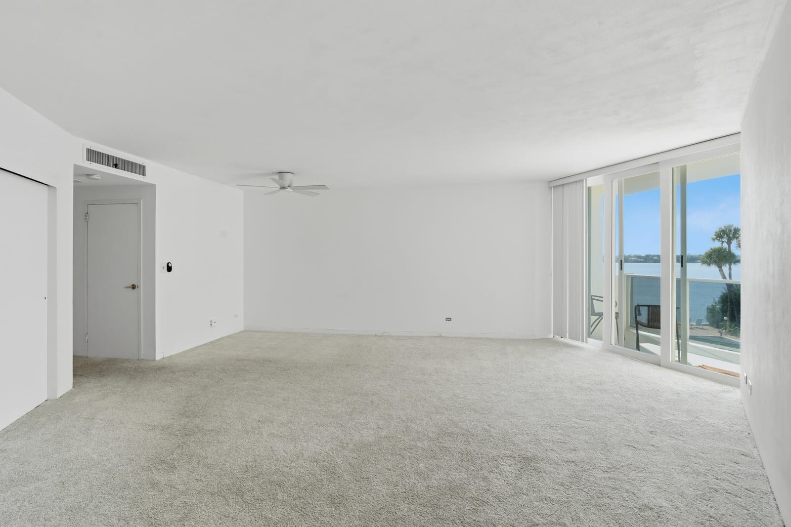 2800 N Flagler Drive 303 — photo 3