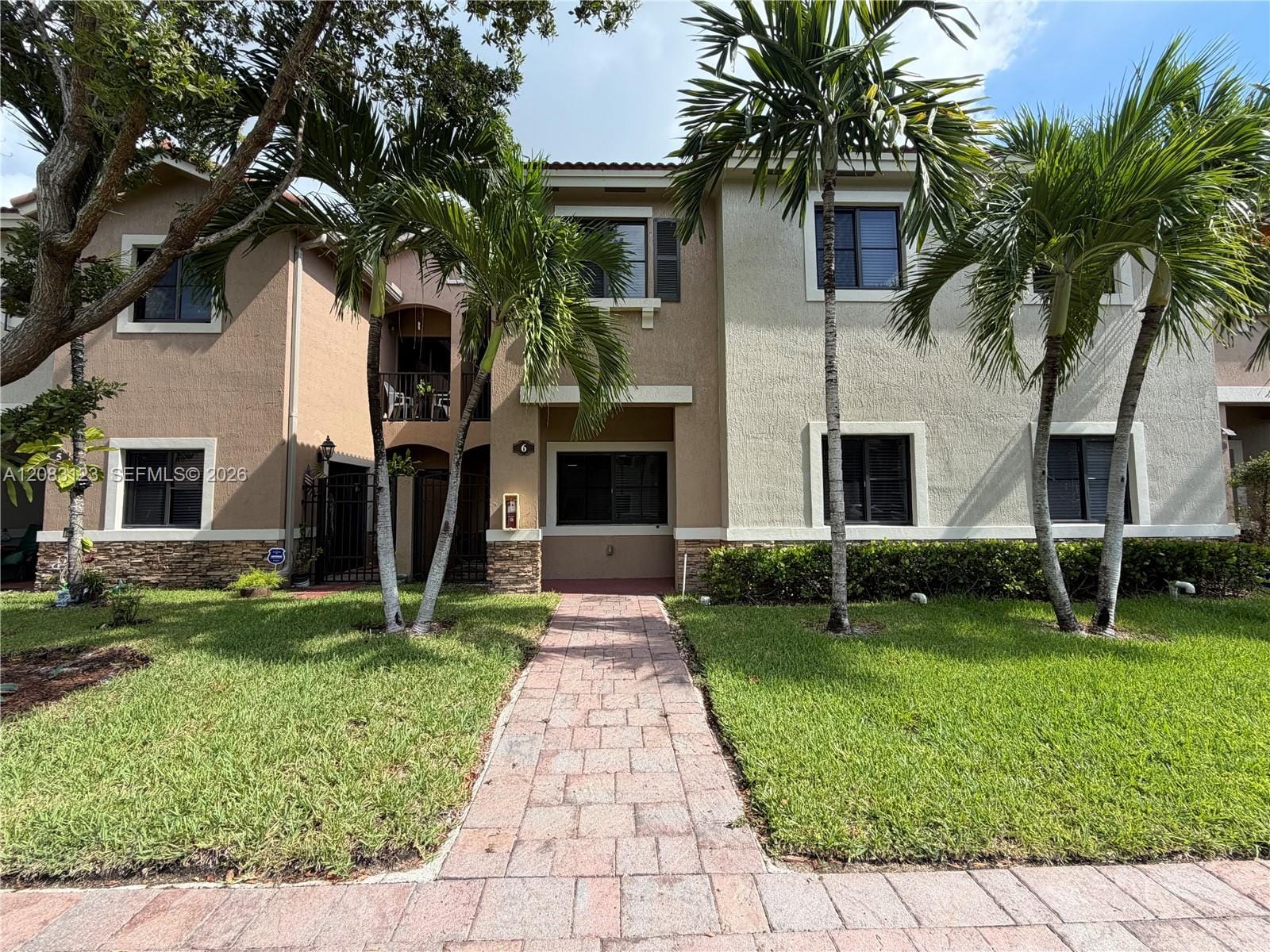 22411 SW 88th Place 6-26, Cutler Bay, FL 33190