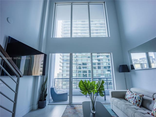 60 SW 13th Street 3222, Miami, FL 33130
