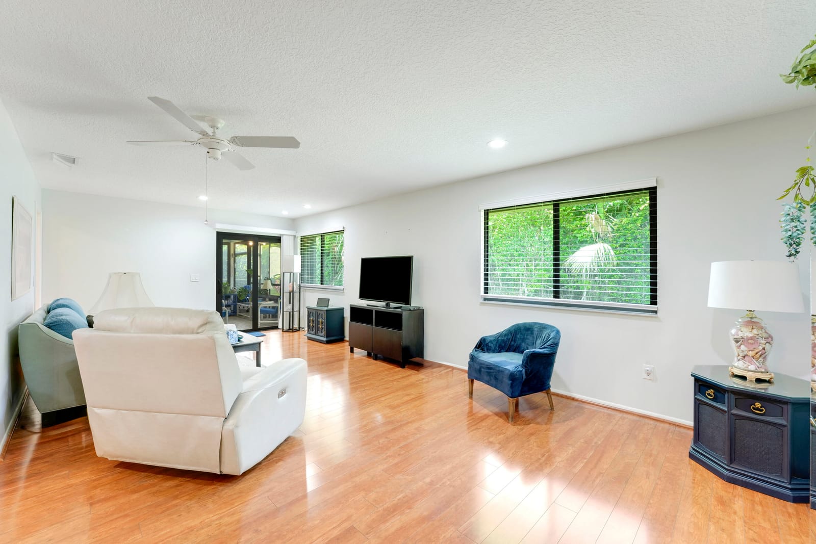 205 STAR CLUSTERS Court, Royal Palm Beach, FL 33411 photo 10
