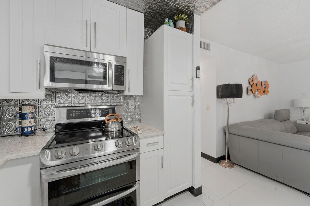 396 Monaco I 396-I, Delray Beach, FL 33446 photo 7