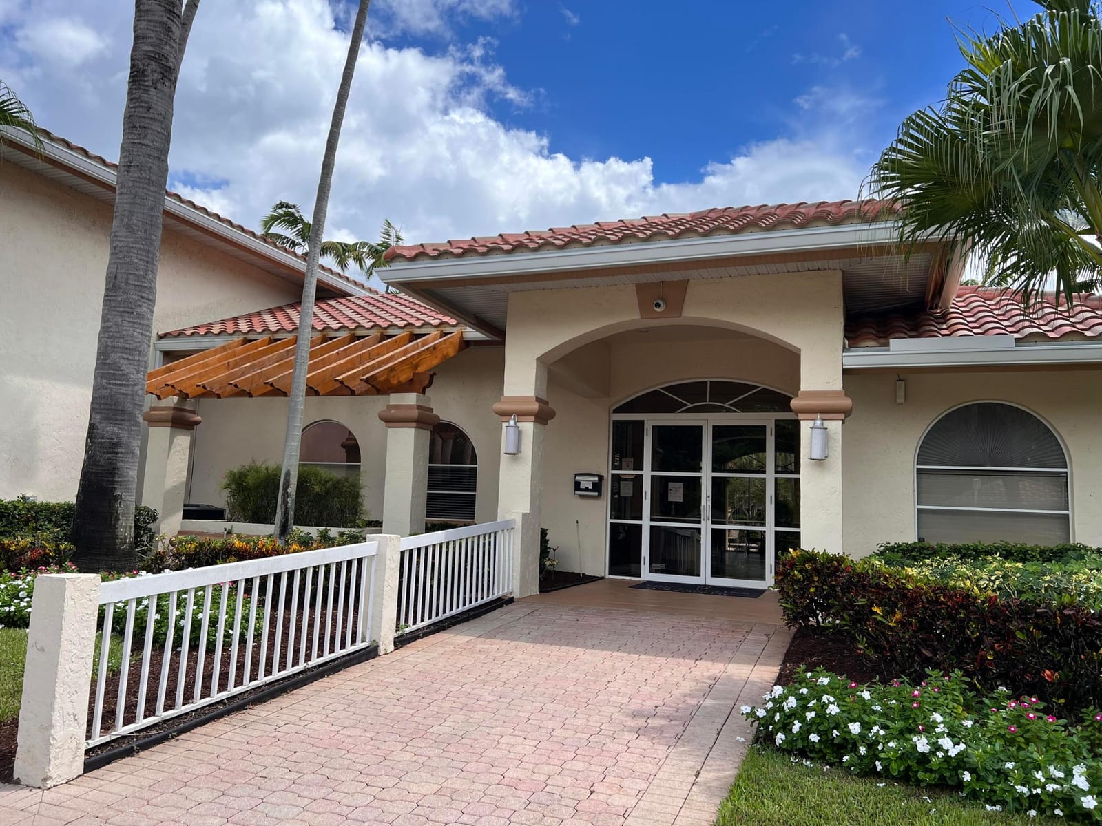 1103 Glenmoor Drive, West Palm Beach, FL 33409 photo 20