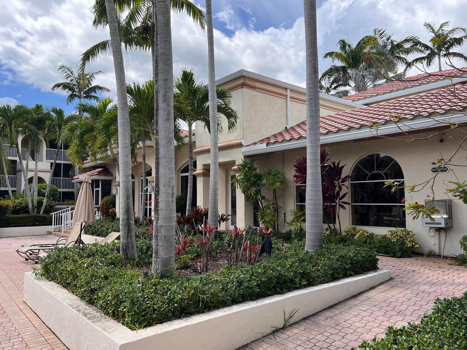 1103 Glenmoor Drive, West Palm Beach, FL 33409 photo 21