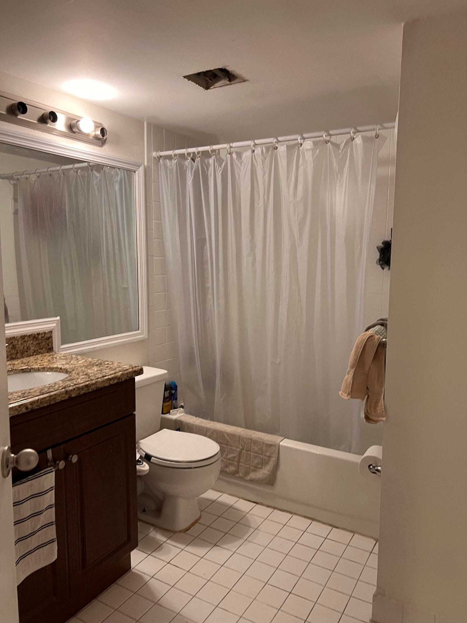 1103 Glenmoor Drive, West Palm Beach, FL 33409 photo 6