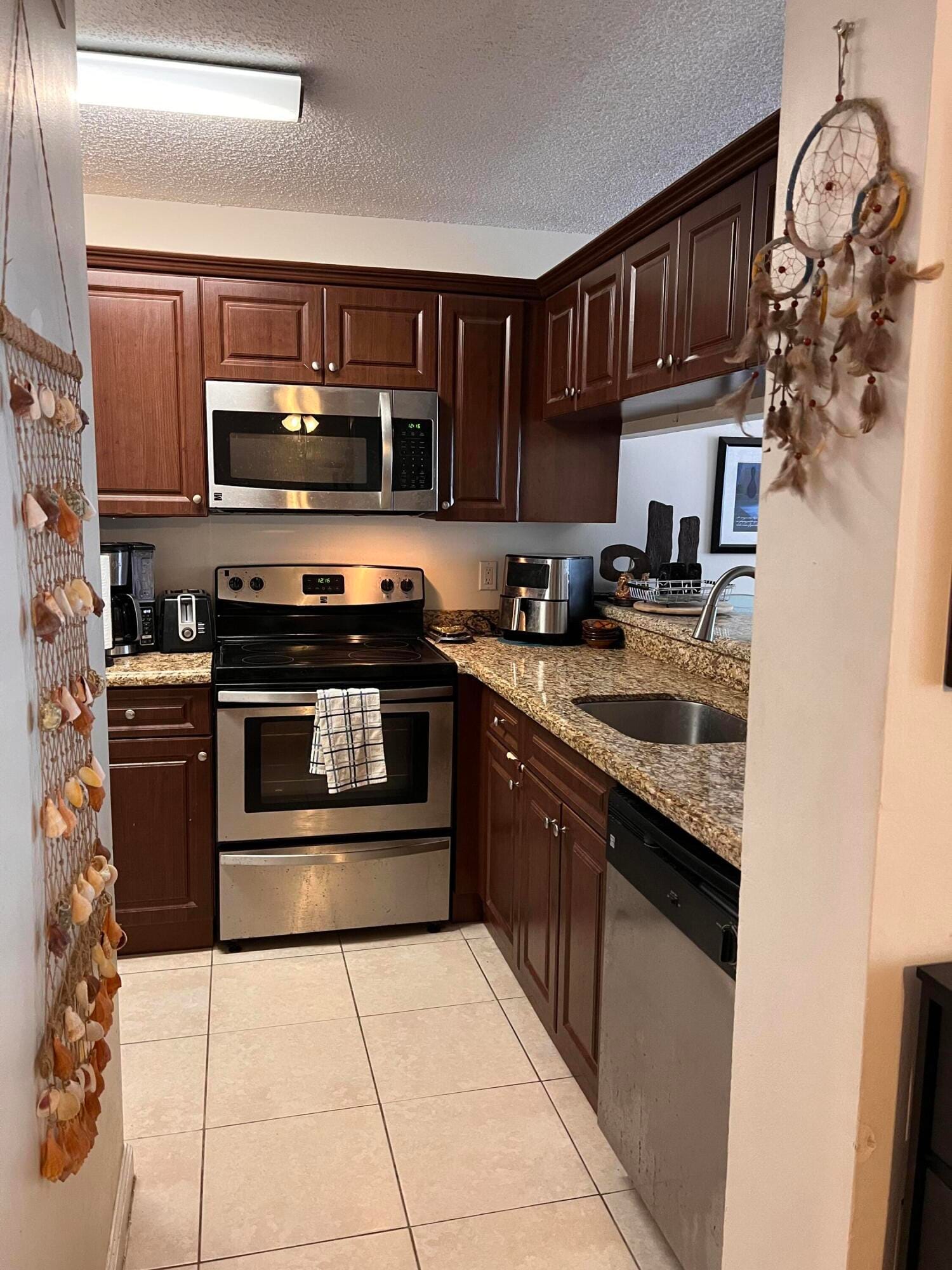 1103 Glenmoor Drive, West Palm Beach, FL 33409 photo 10