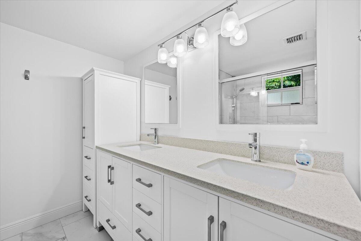 1205 Sandy Lane 249, Riviera Beach, FL 33404 photo 18