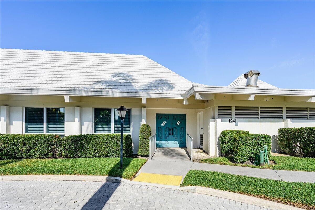 1205 Sandy Lane 249, Riviera Beach, FL 33404 photo 30