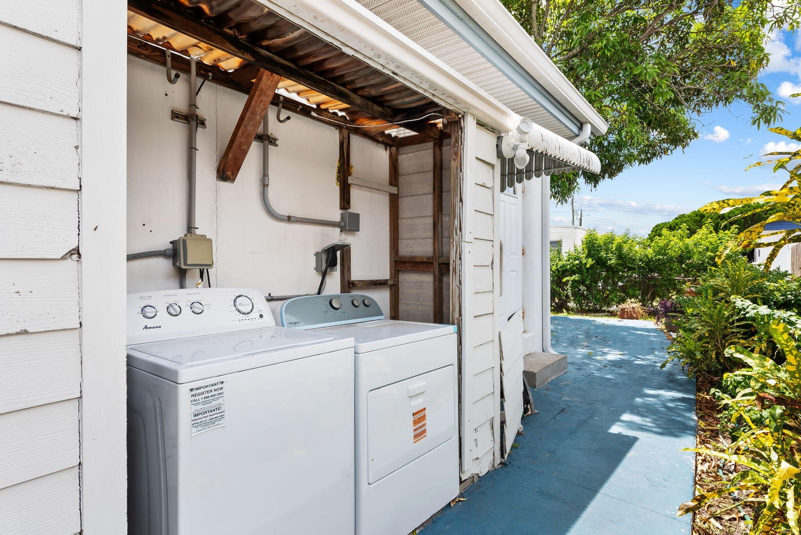 310 NE 6TH Street 1-3, Hallandale Beach, FL 33009 photo 13