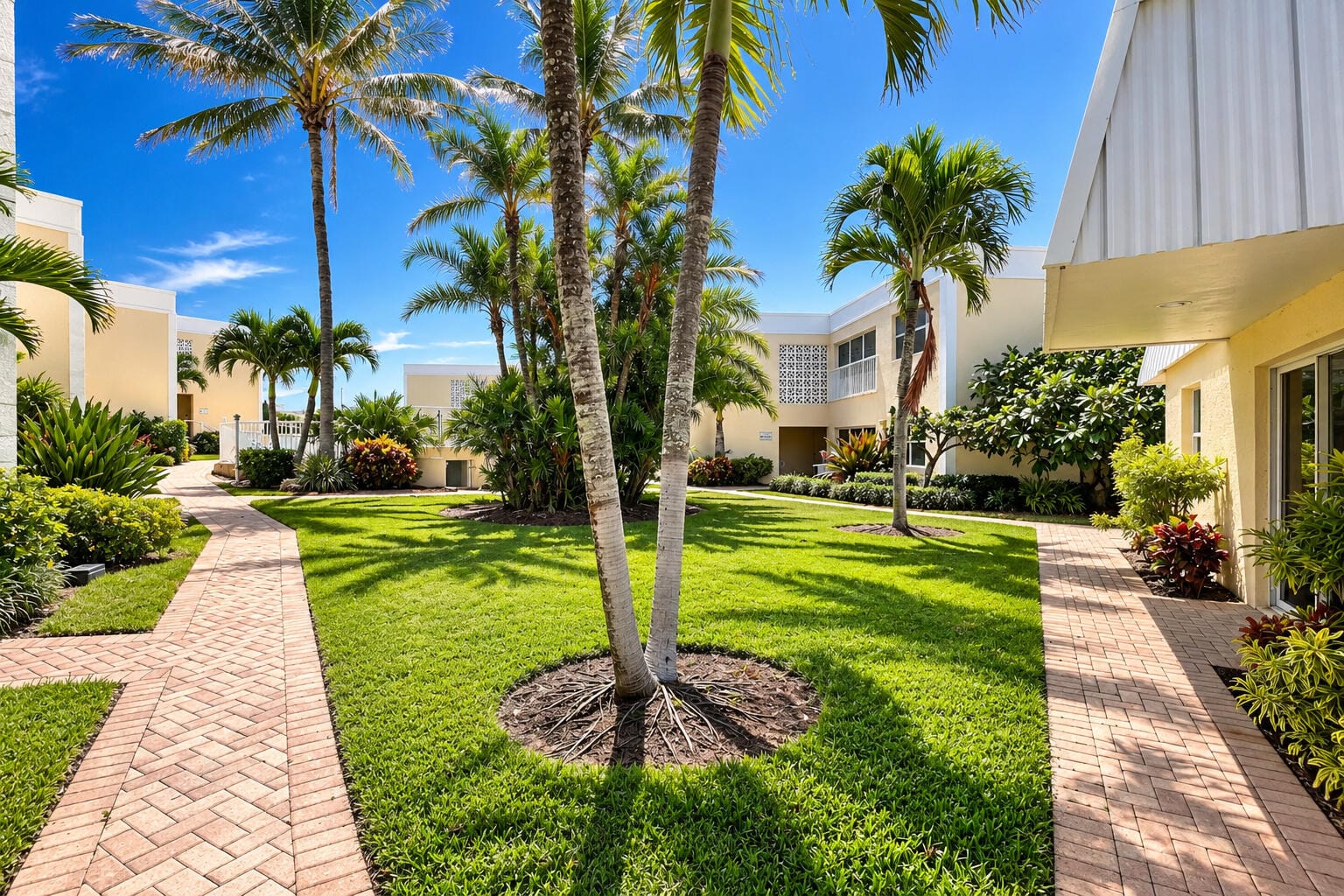 3541 NE OCEAN Boulevard 4 — photo 8